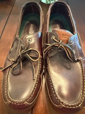 Sperry Men’s Brown Leather Moc Toe Boat Shoes, Mako Collection